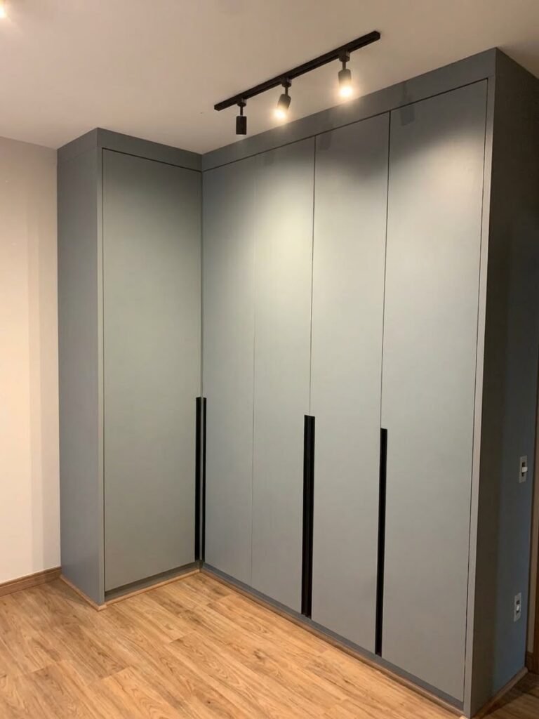 Armário de Quarto tipo L Azul Sereno